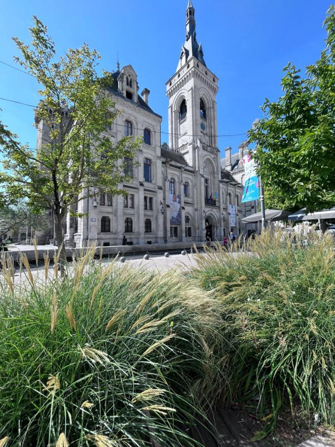 Charmante Maison Proche Hotel De Ville Angoulême Exterior foto